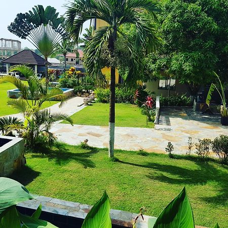 Sweet Garden Hotel Kumasi Luaran gambar