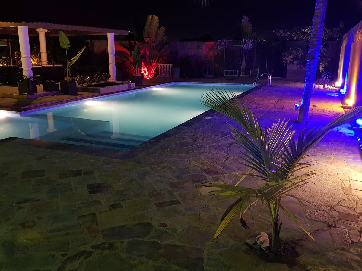Sweet Garden Hotel Kumasi Luaran gambar