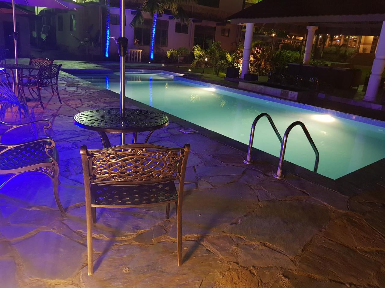 Sweet Garden Hotel Kumasi Luaran gambar