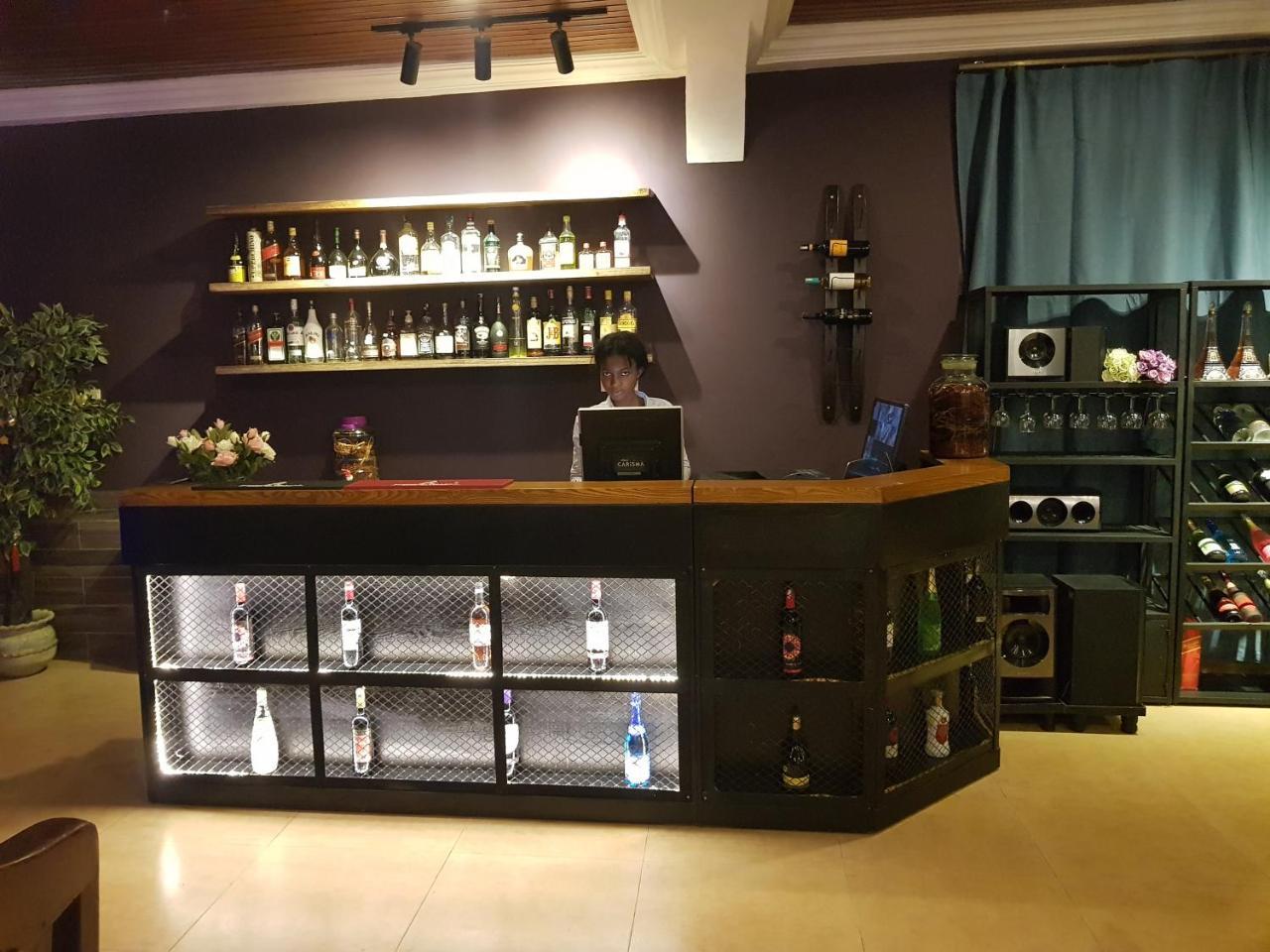 Sweet Garden Hotel Kumasi Luaran gambar