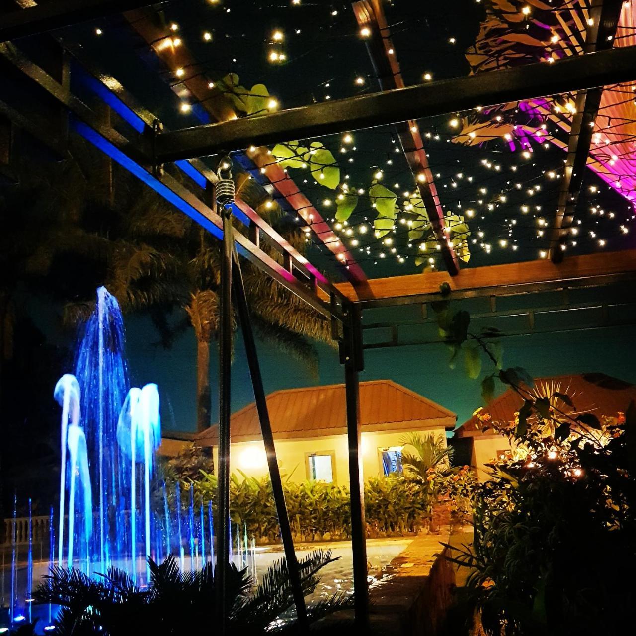 Sweet Garden Hotel Kumasi Luaran gambar
